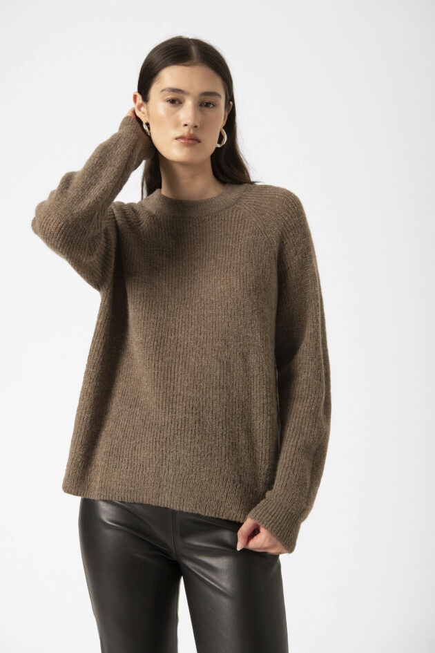 Soaked 30406265 Tuesday Raglan Pullover