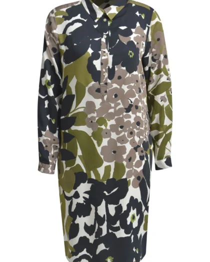 Milano Italy 53-6472-5046 mekko