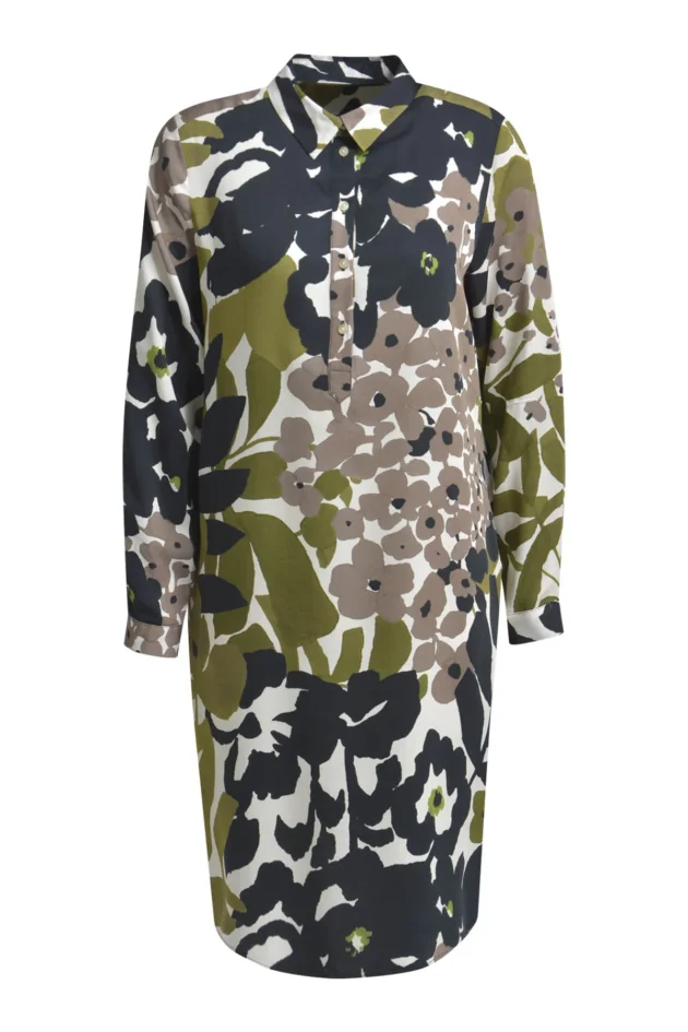 Milano Italy 53-6472-5046 mekko