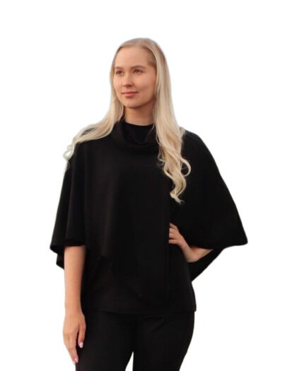 Niccolei Merinovilla Poncho